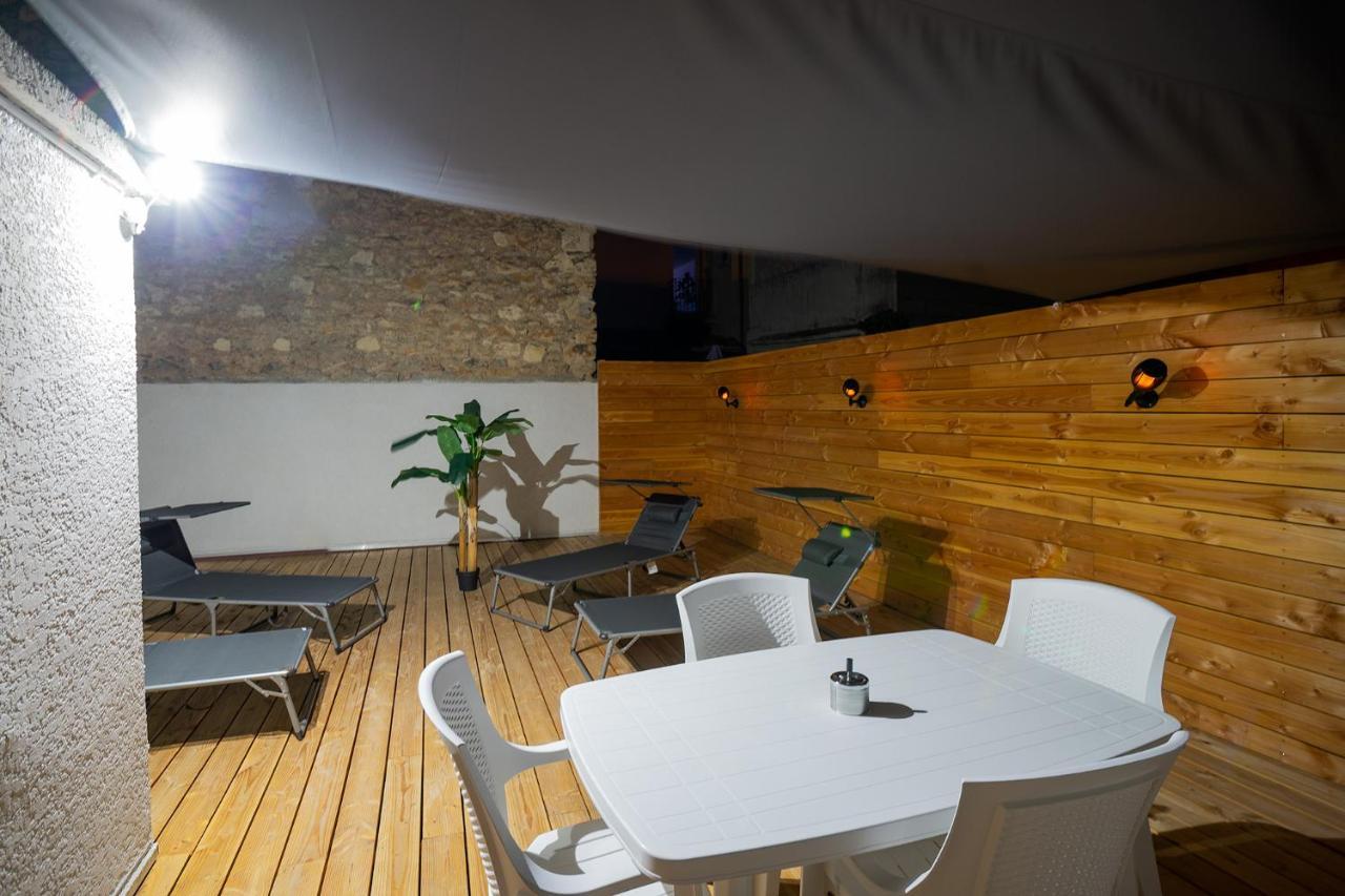 Superbe Appartement A 2 Pas Des Halles, Climatise, Terrasse, Garage Narbonne Exteriér fotografie